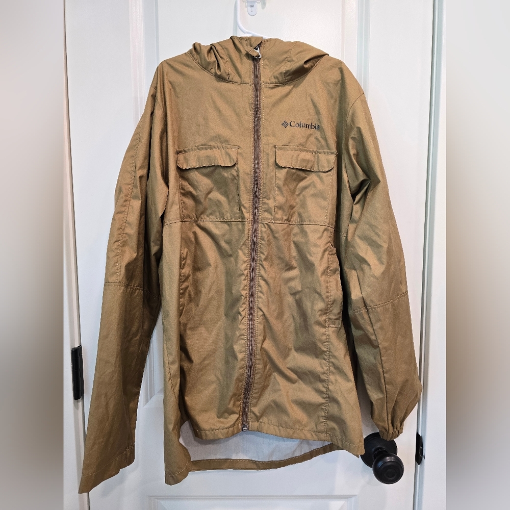 Columbia Tan Zip-Up Windbreaker Jacket